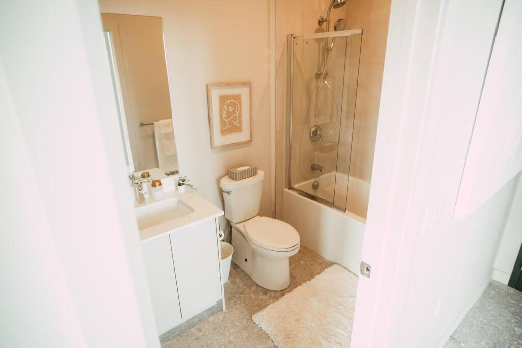 New - Luxury 2Br Penthouse Apt In Central Halifax Extérieur photo